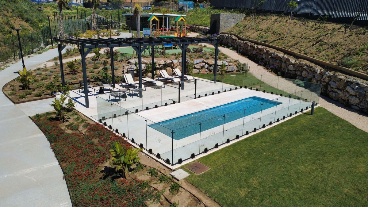 Se vende Apartamento Planta Baja de 2 dormitorios en Costa Del Sol, Málaga, España