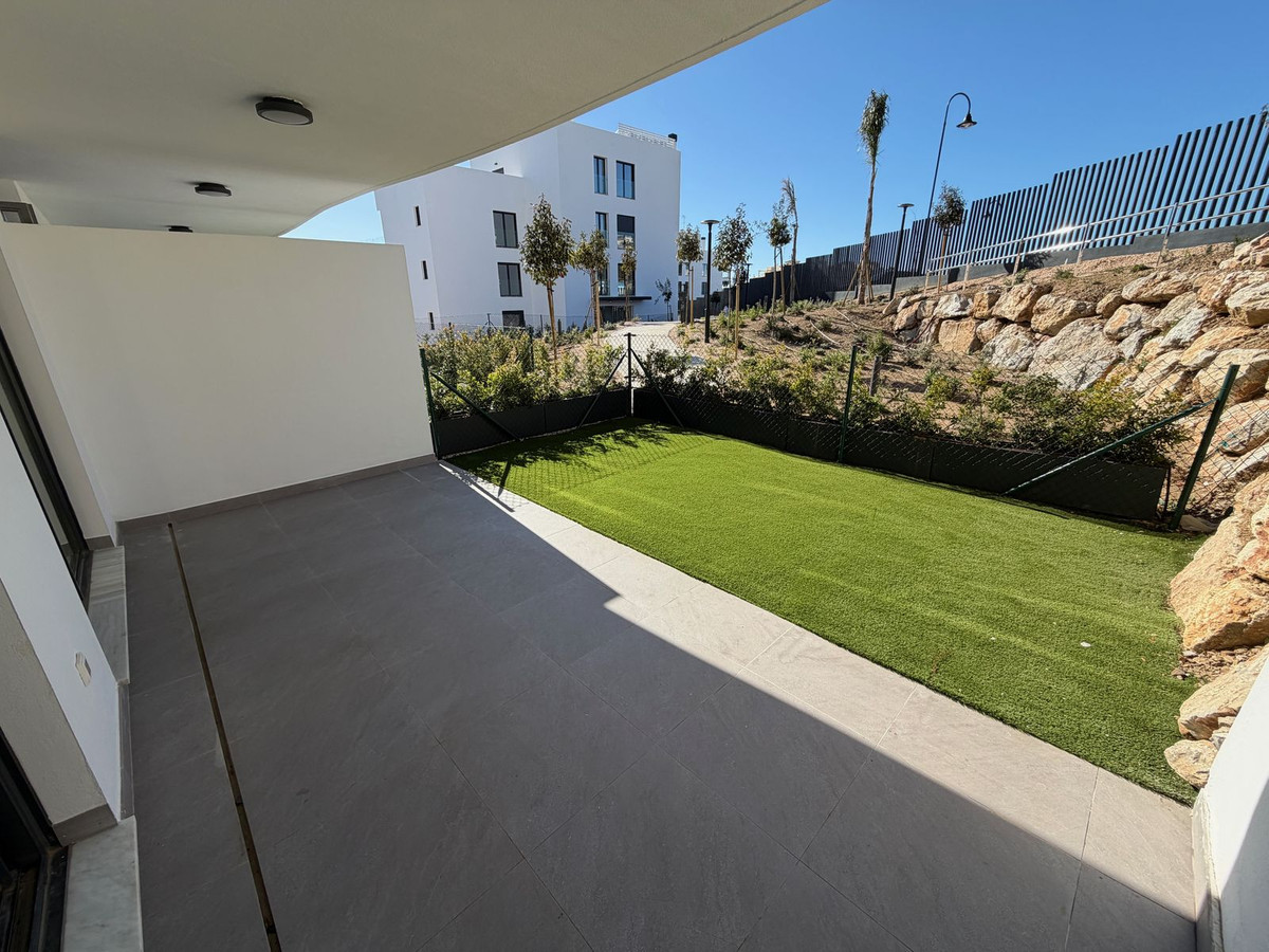 Se vende Apartamento Planta Baja de 2 dormitorios en Costa Del Sol, Málaga, España