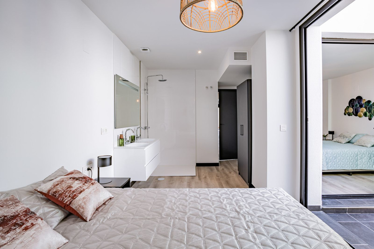 3 Bed Apartment for sale in La Cala De Mijas Costa Del Sol, Málaga, Spain