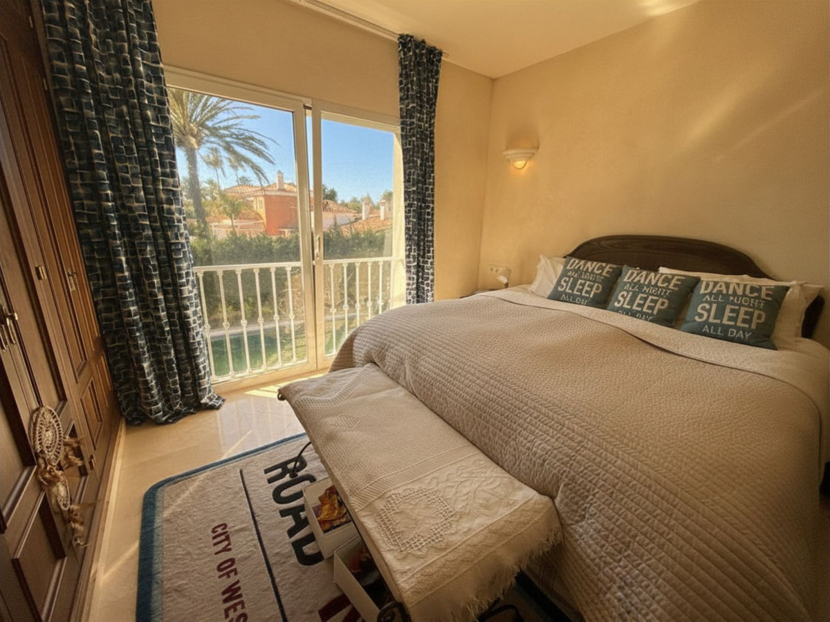 4 Bed Townhouse for sale in Estepona Costa Del Sol, Málaga, Spain