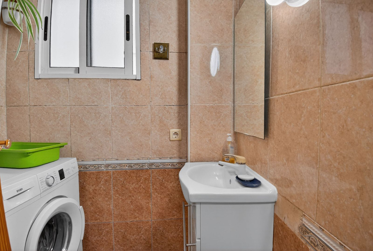 Se vende Apartamento en Planta Última de 2 dormitorios en Costa Blanca, Alicante, España