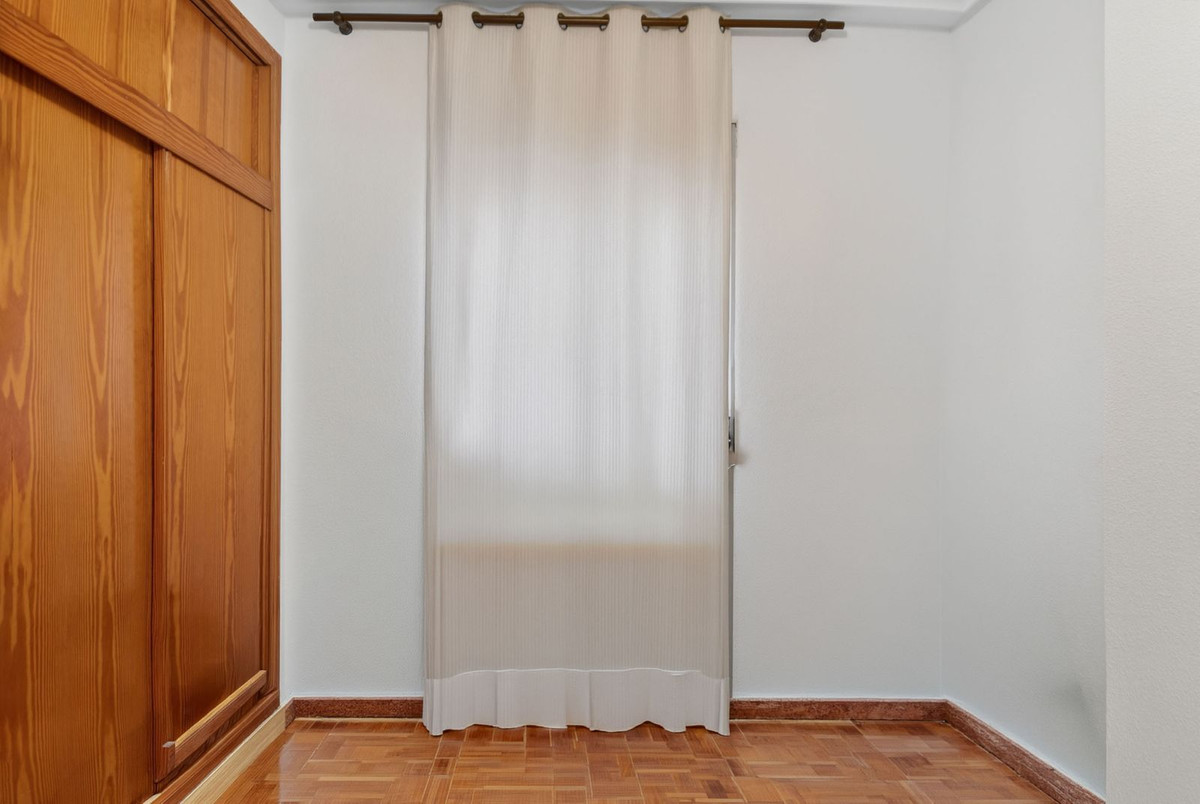 Se vende Apartamento en Planta Última de 2 dormitorios en Costa Blanca, Alicante, España