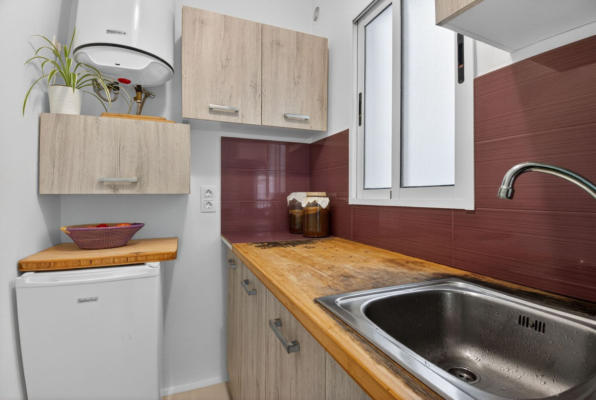 Se vende Apartamento en Planta Última de 2 dormitorios en Costa Blanca, Alicante, España