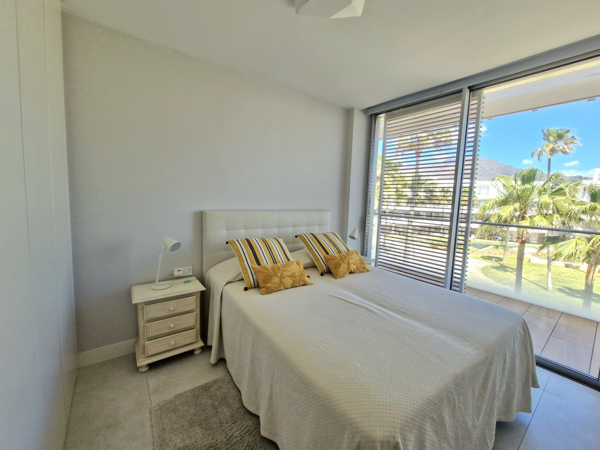 3 Bed Apartment for sale in Estepona Costa Del Sol, Málaga, Spain