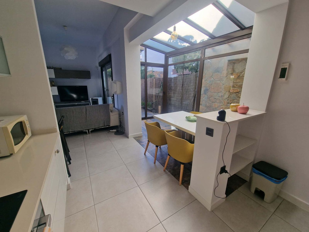 Se vende Villa - Chalet de 2 dormitorios en Costa Blanca, Alicante, España