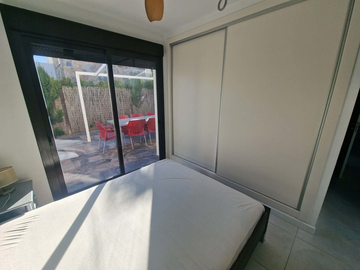 Se vende Villa - Chalet de 2 dormitorios en Costa Blanca, Alicante, España