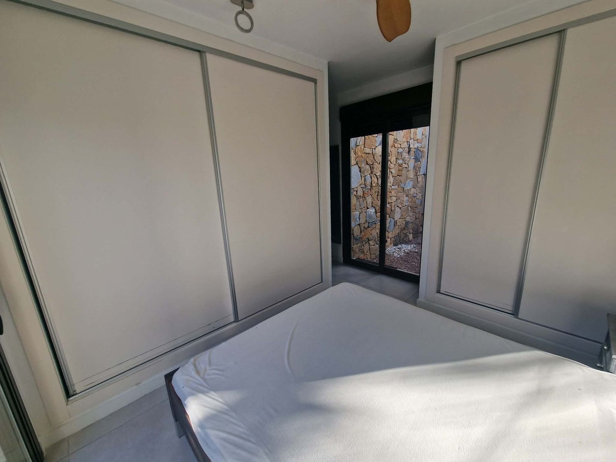 Se vende Villa - Chalet de 2 dormitorios en Costa Blanca, Alicante, España