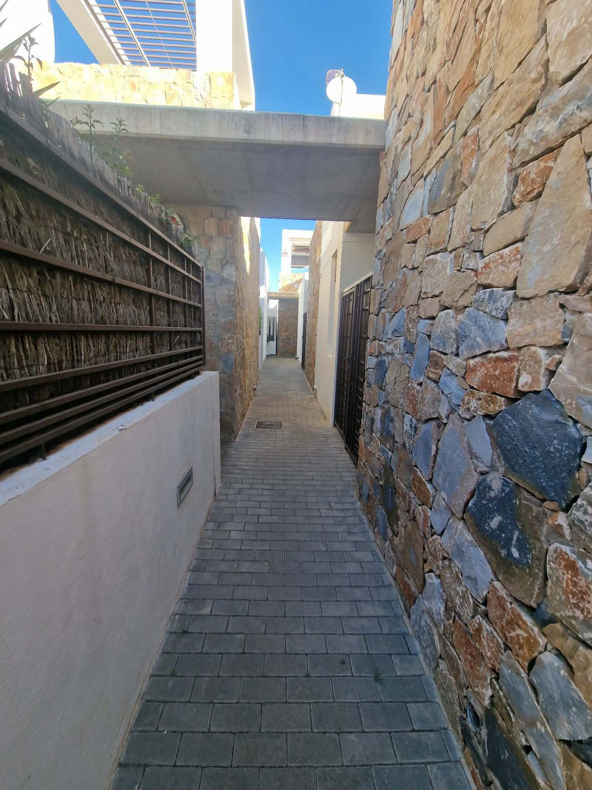 Se vende Villa - Chalet de 2 dormitorios en Costa Blanca, Alicante, España