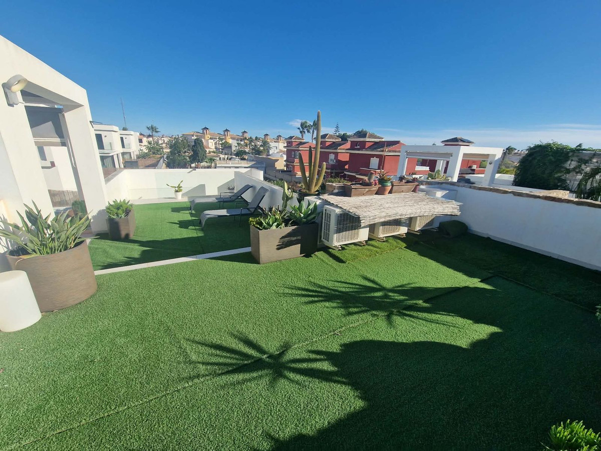 Se vende Villa - Chalet de 2 dormitorios en Costa Blanca, Alicante, España