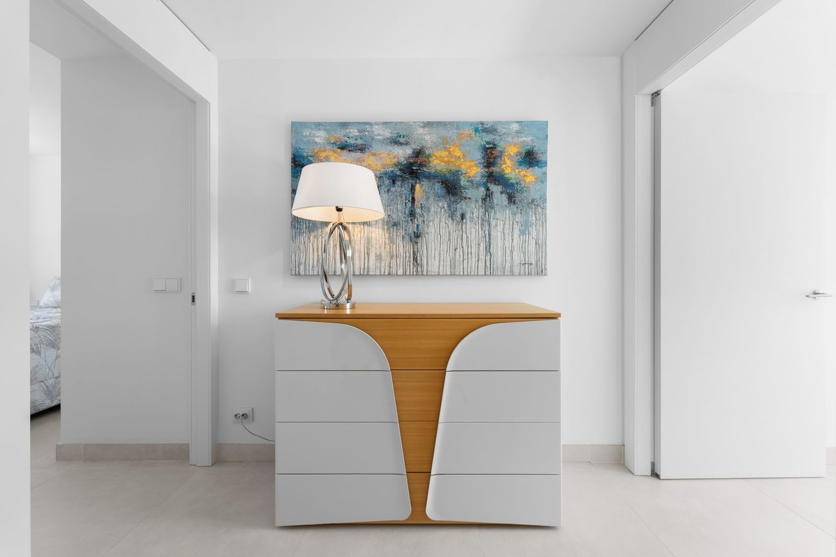 3 Bed Apartment for sale in Fuengirola Costa Del Sol, Málaga, Spain