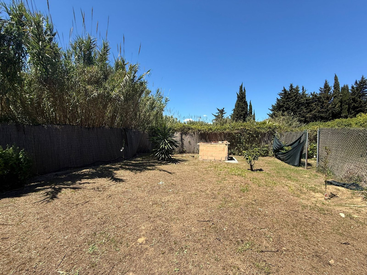 Se vende Finca - Cortijo de 3 dormitorios en Costa Del Sol, Málaga, España