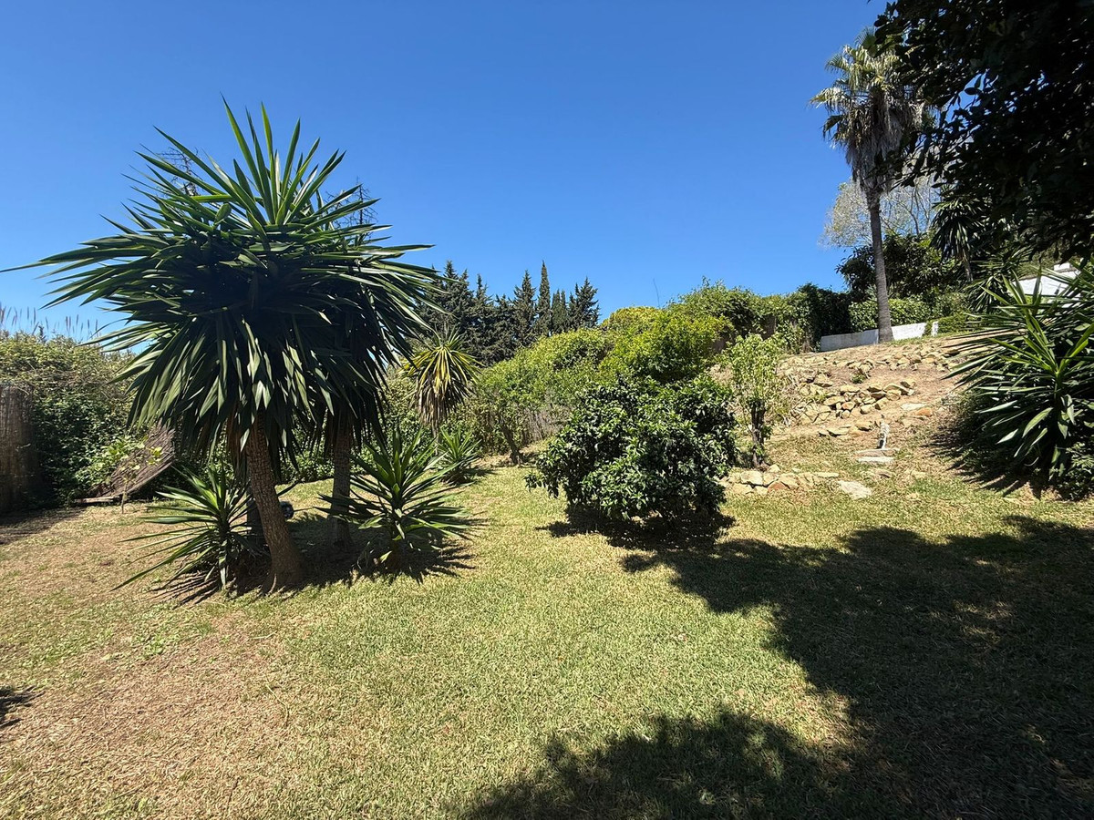 Se vende Finca - Cortijo de 3 dormitorios en Costa Del Sol, Málaga, España