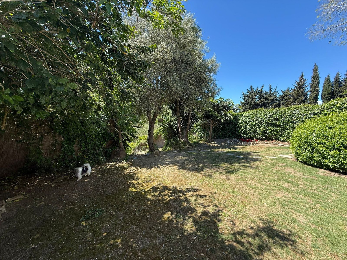 Se vende Finca - Cortijo de 3 dormitorios en Costa Del Sol, Málaga, España