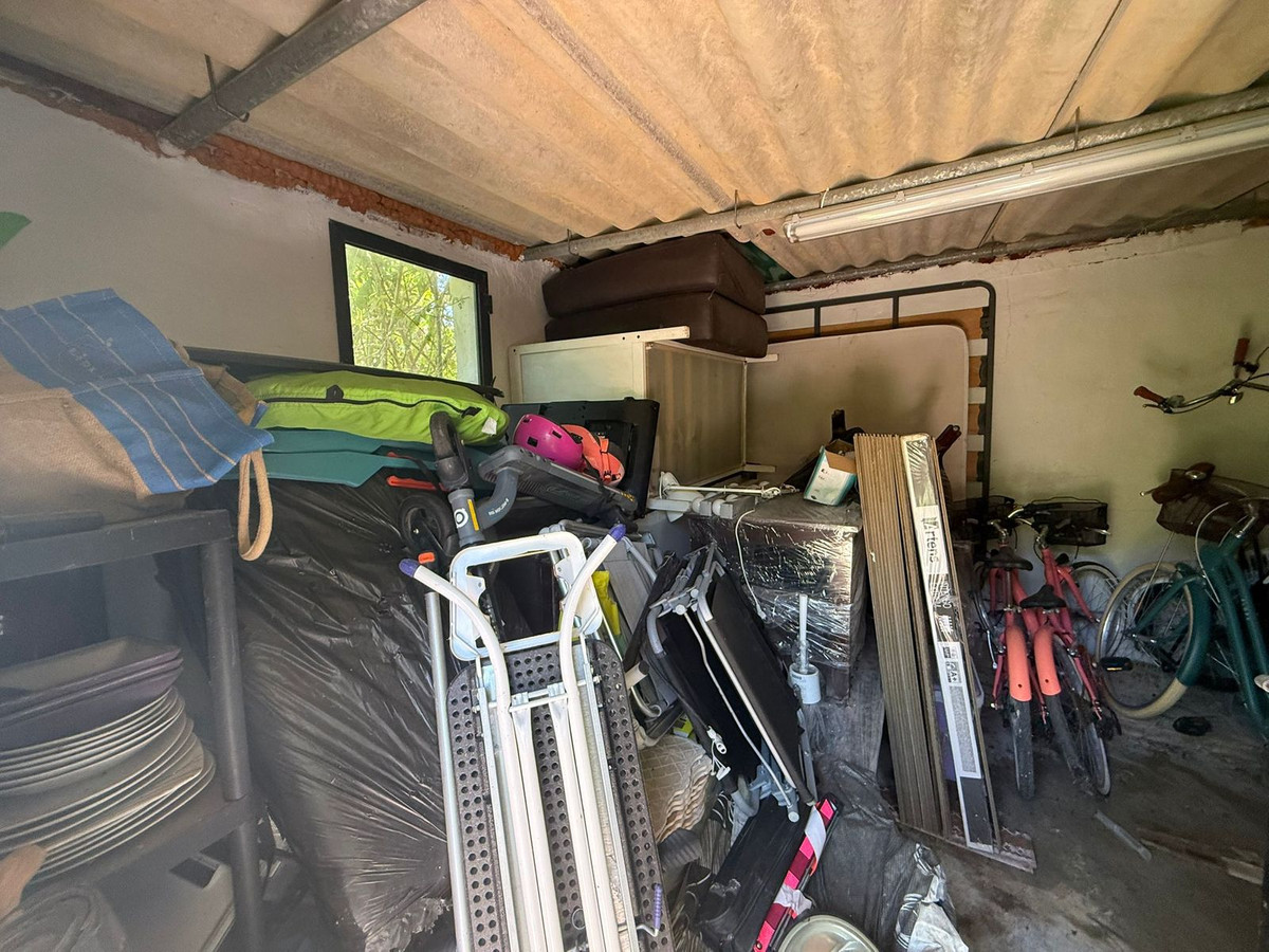 Se vende Finca - Cortijo de 3 dormitorios en Costa Del Sol, Málaga, España