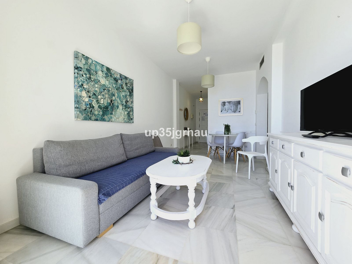 2 Bed Apartment for sale in Estepona Costa Del Sol, Málaga, Spain