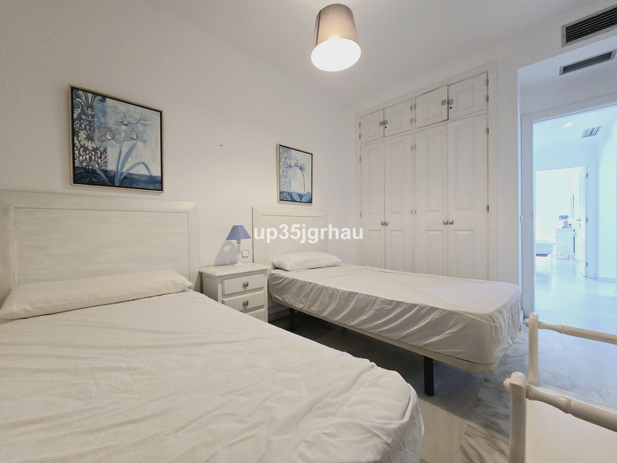 2 Bed Apartment for sale in Estepona Costa Del Sol, Málaga, Spain