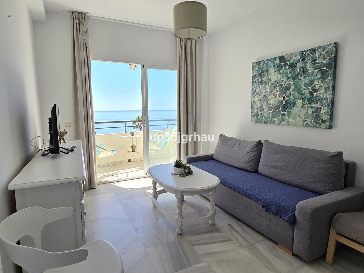 2 Bed Apartment for sale in Estepona Costa Del Sol, Málaga, Spain