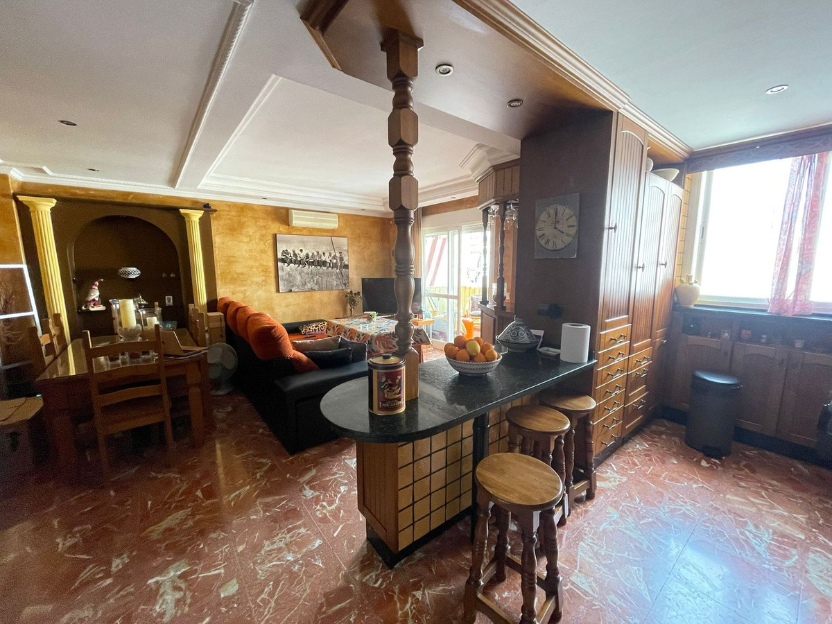 Se vende Apartamento en Planta Última de 3 dormitorios en Costa Del Sol, Málaga, España