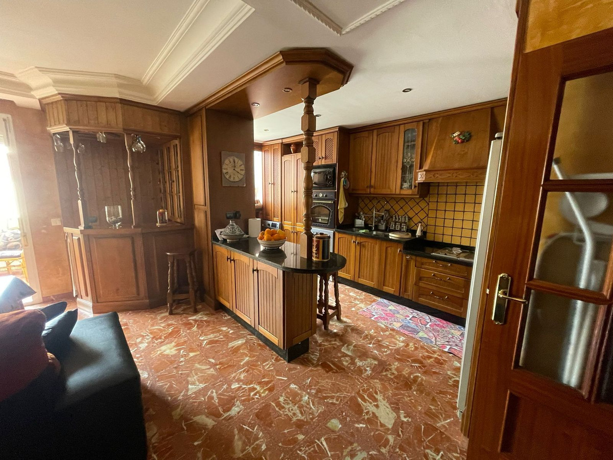 Se vende Apartamento en Planta Última de 3 dormitorios en Costa Del Sol, Málaga, España