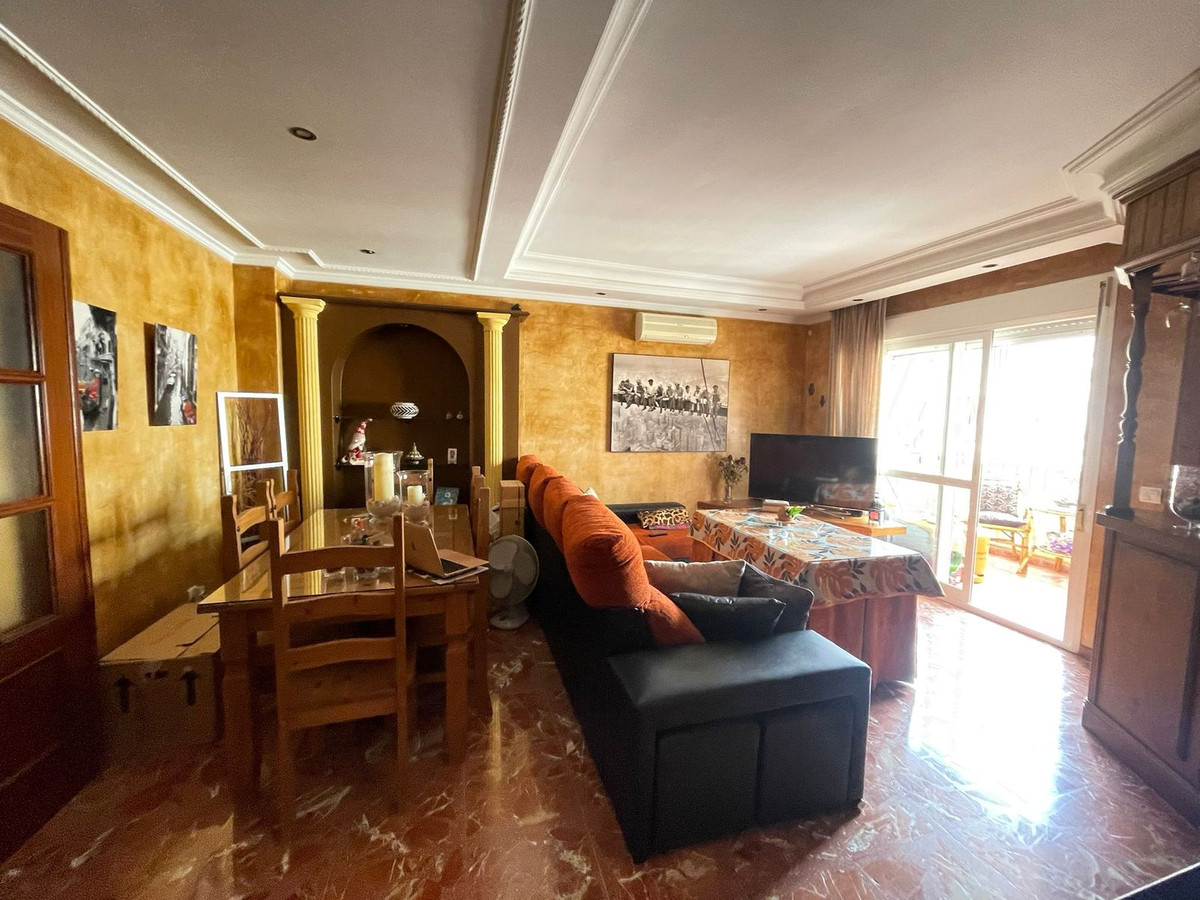 Se vende Apartamento en Planta Última de 3 dormitorios en Costa Del Sol, Málaga, España