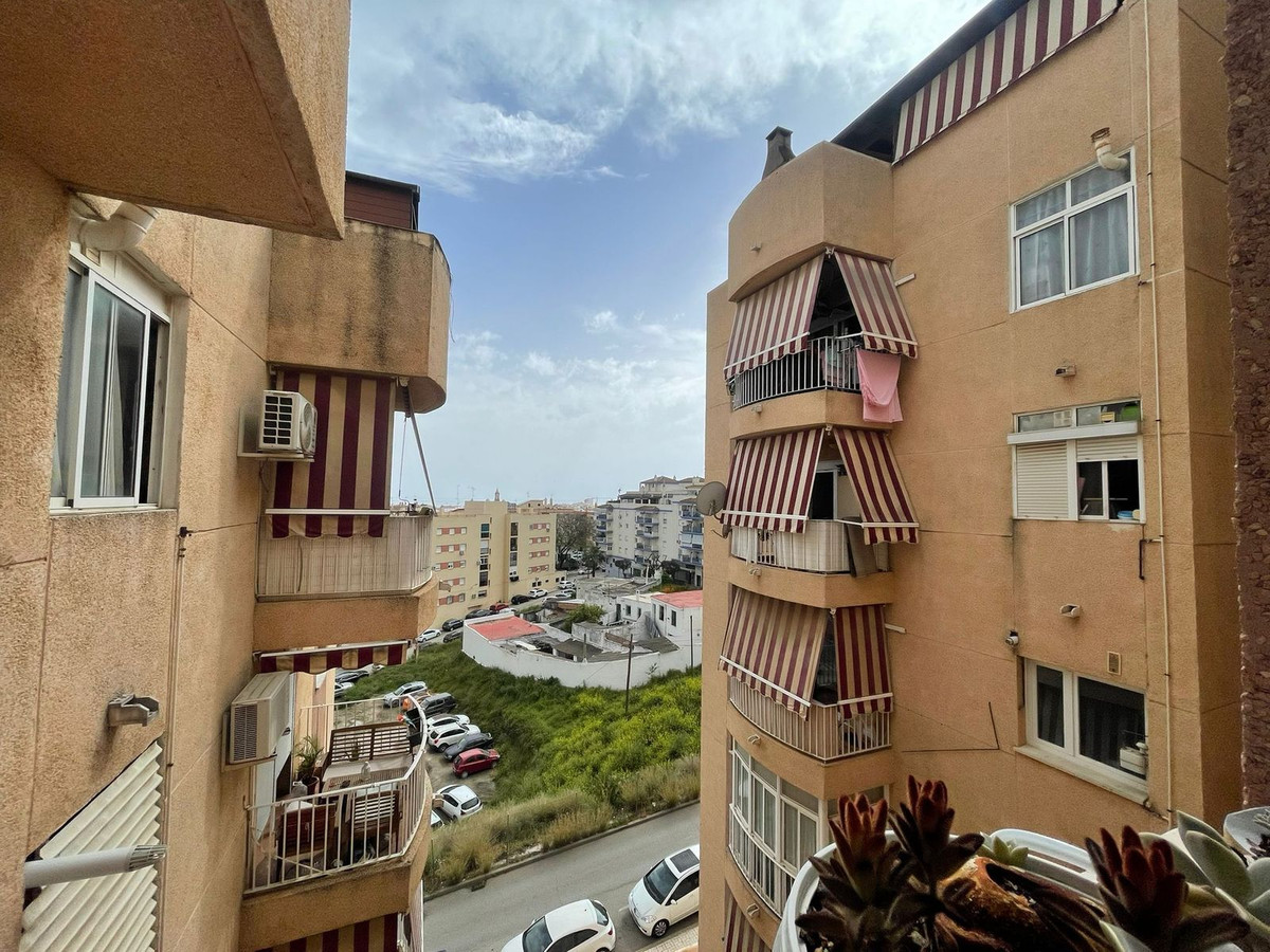 Se vende Apartamento en Planta Última de 3 dormitorios en Costa Del Sol, Málaga, España
