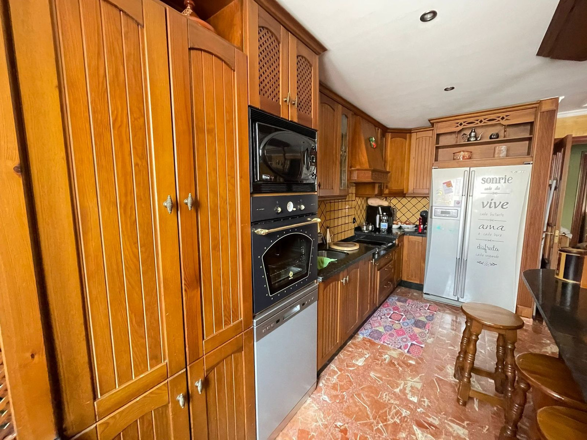 Se vende Apartamento en Planta Última de 3 dormitorios en Costa Del Sol, Málaga, España