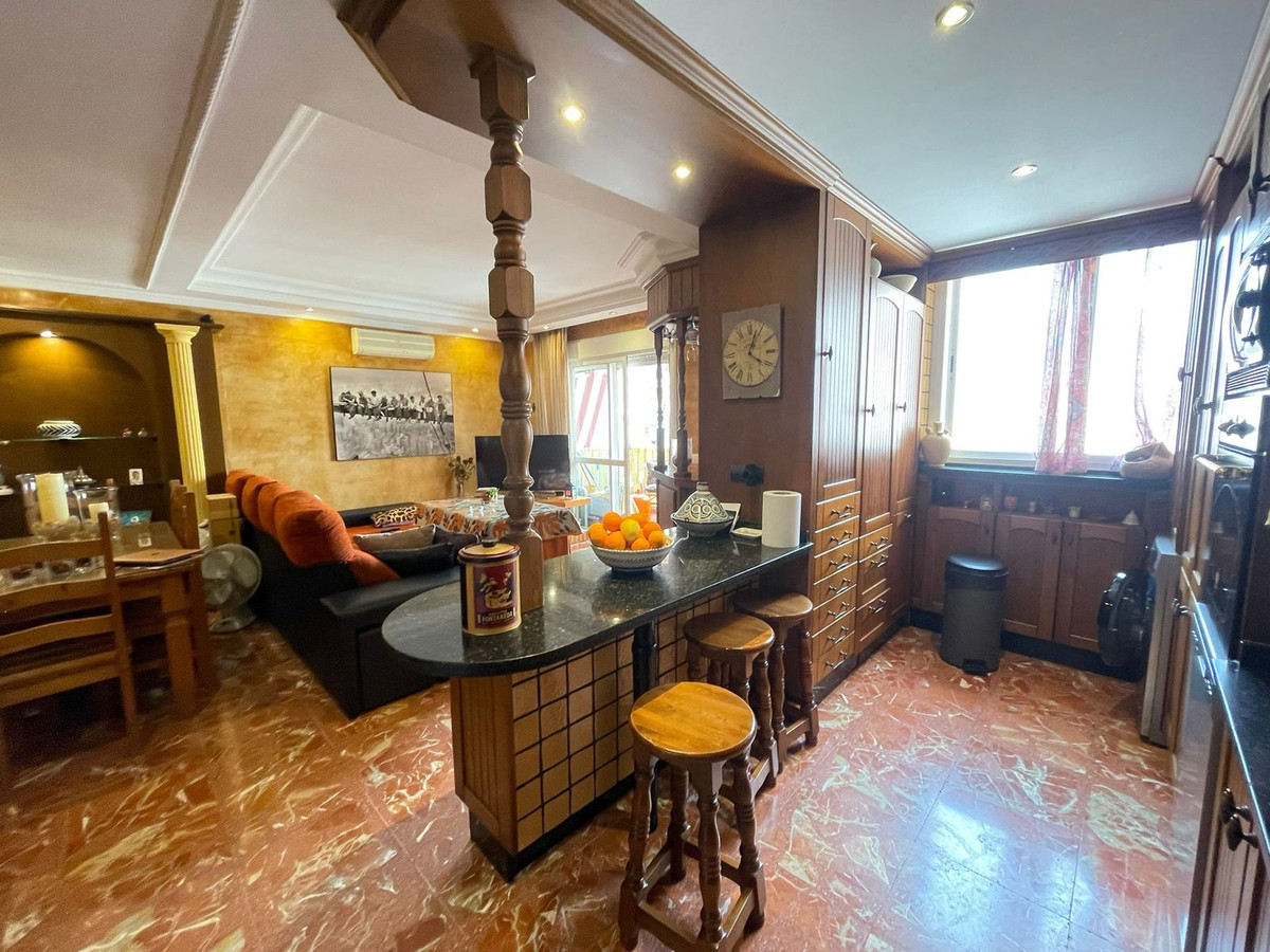 Se vende Apartamento en Planta Última de 3 dormitorios en Costa Del Sol, Málaga, España