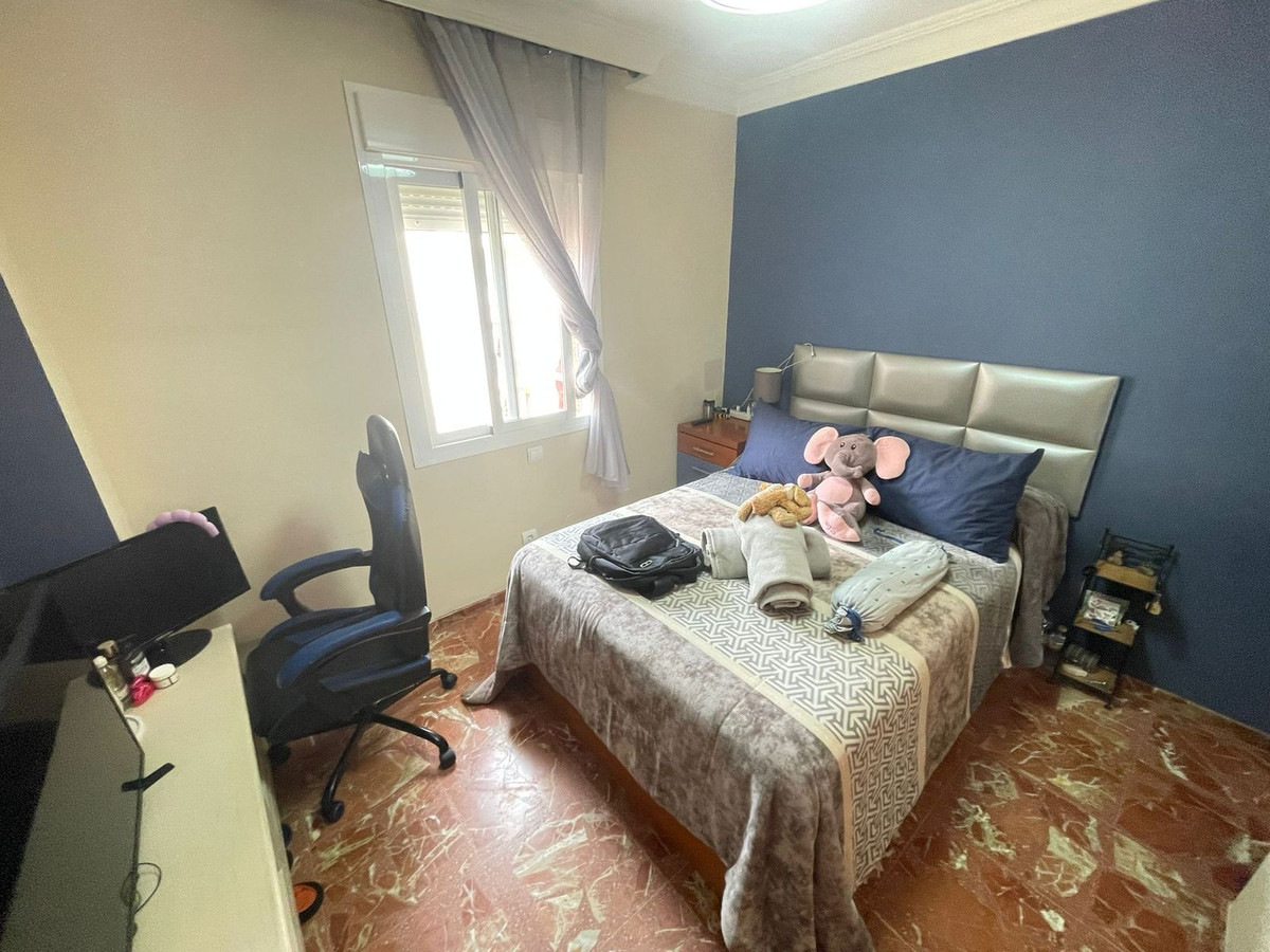 Se vende Apartamento en Planta Última de 3 dormitorios en Costa Del Sol, Málaga, España