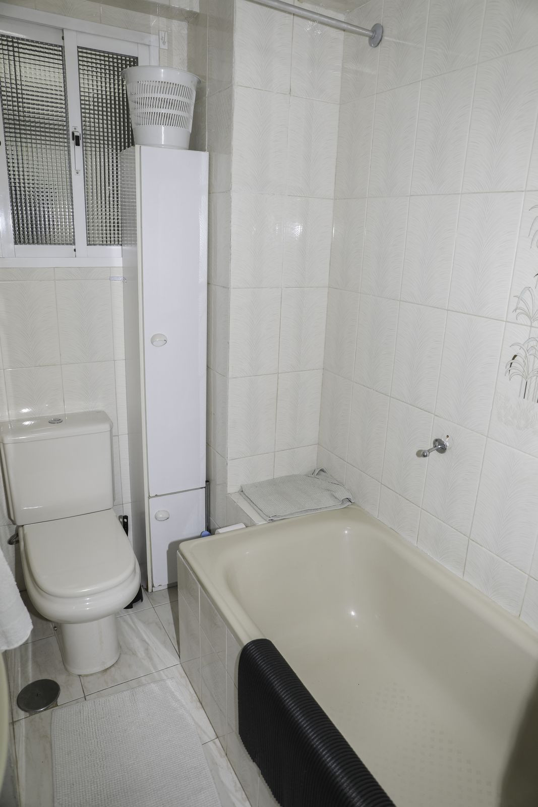 4 Bed Apartment for sale in Los Boliches Costa Del Sol, Málaga, Spain