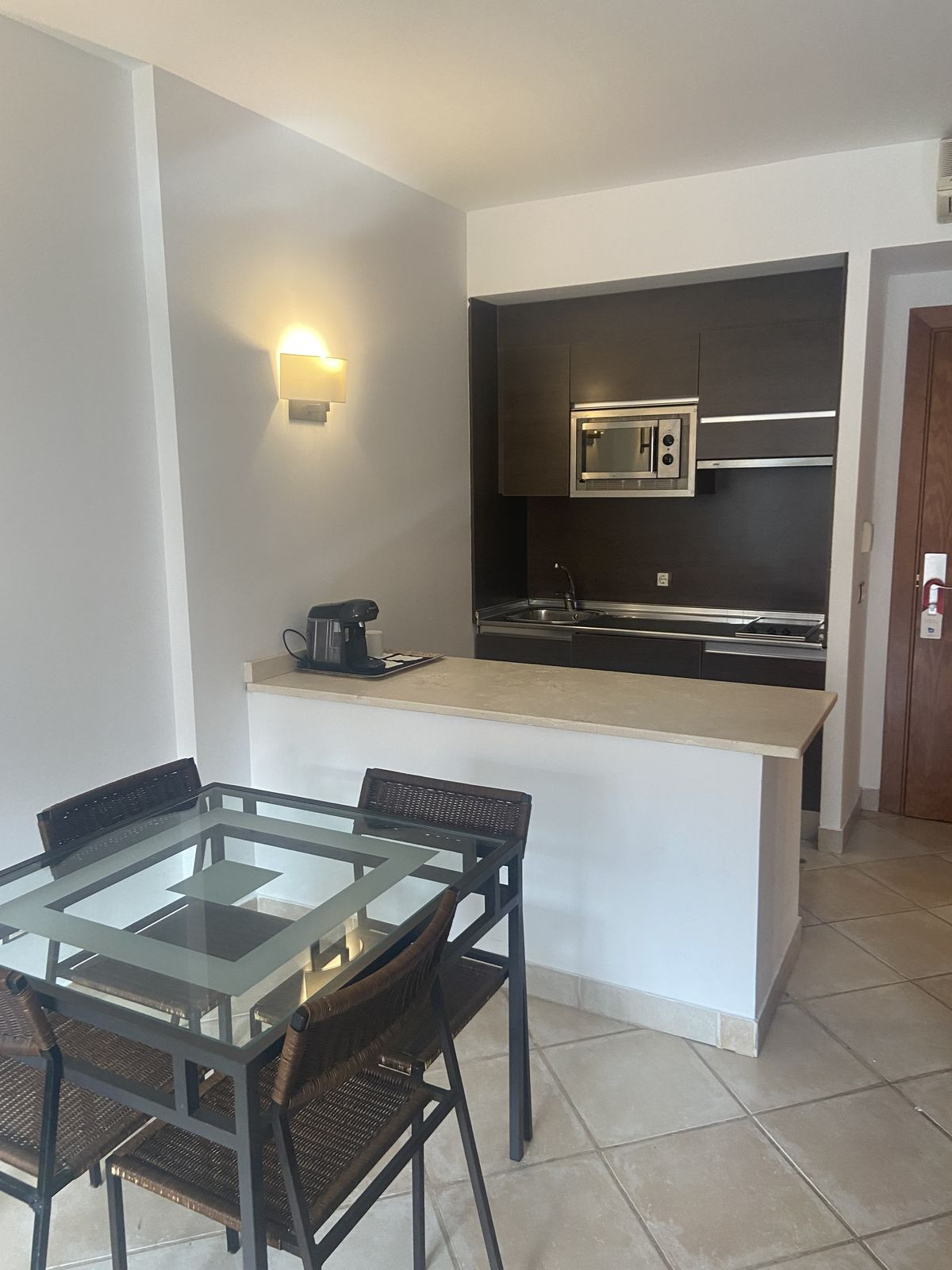 Se vende Apartamento Planta Media de 2 dormitorios en Costa Del Sol, Málaga, España
