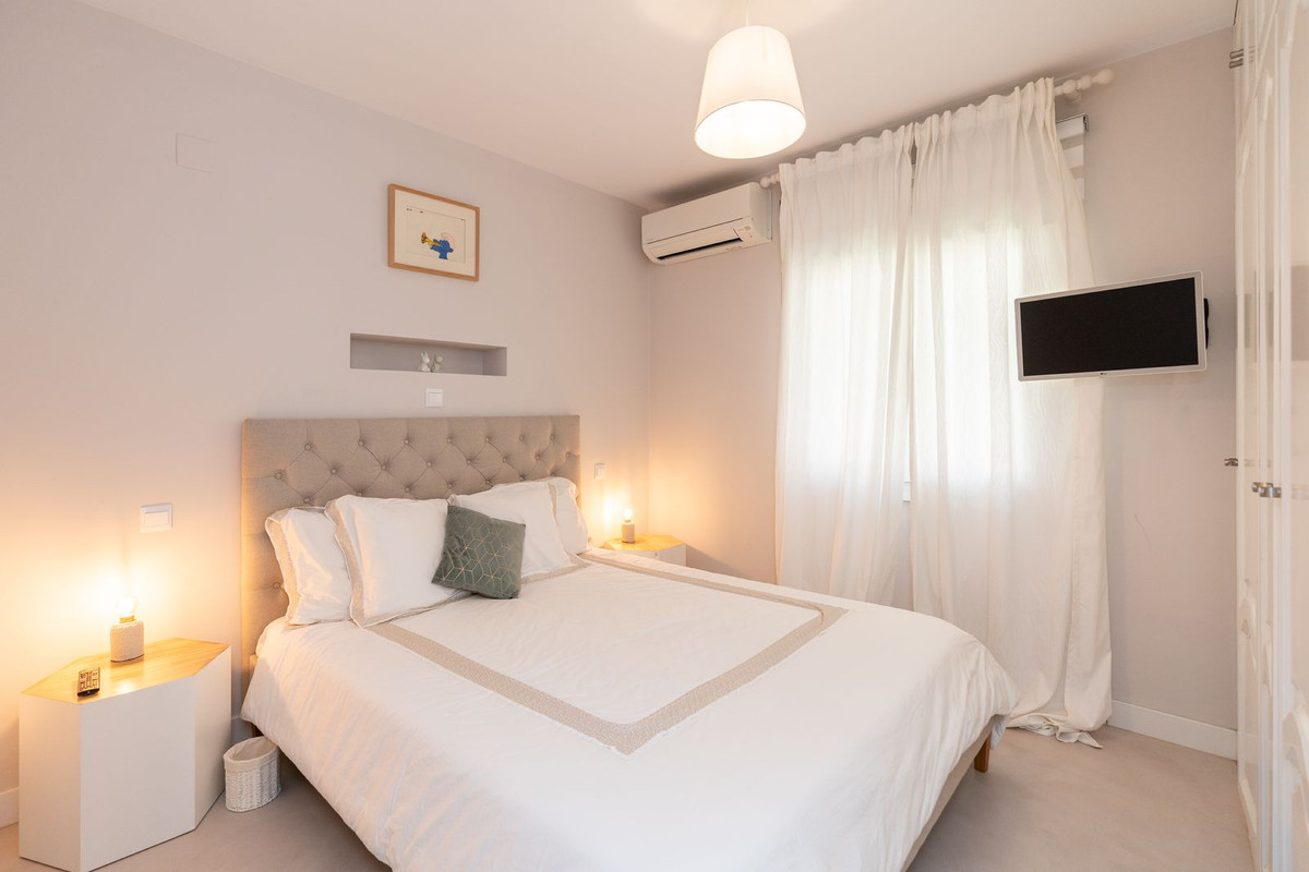 5 Bed Townhouse for sale in San Pedro De Alcántara Costa Del Sol, Málaga, Spain