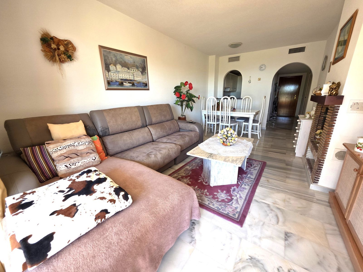 2 Bed Apartment for sale in Calahonda Costa Del Sol, Málaga, Spain