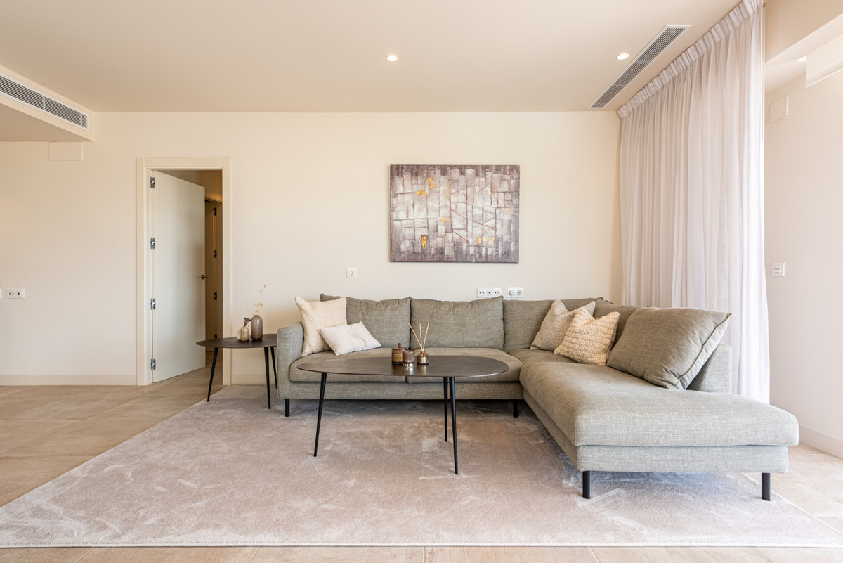 4 Bed Apartment for sale in La Cala De Mijas Costa Del Sol, Málaga, Spain