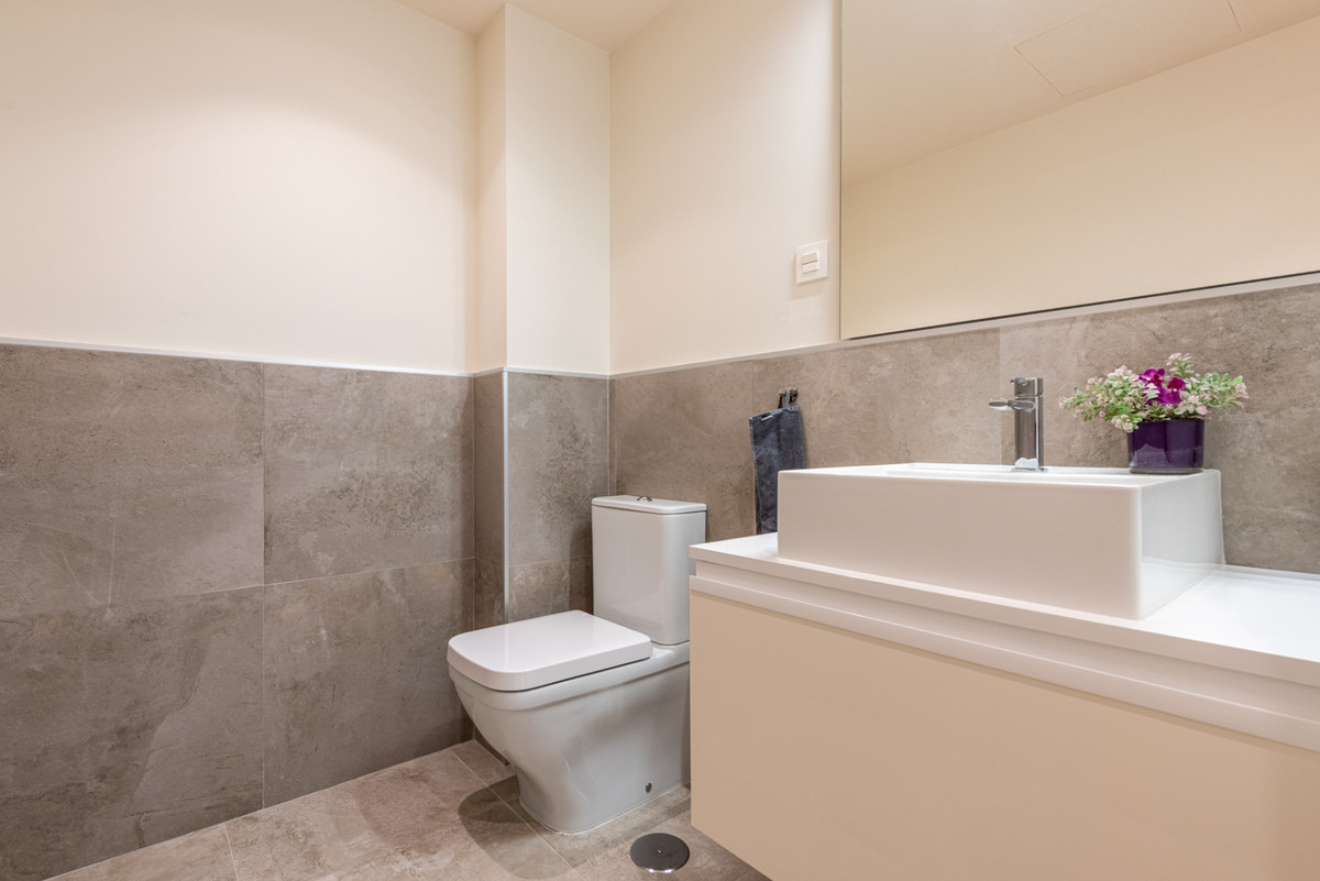 4 Bed Apartment for sale in La Cala De Mijas Costa Del Sol, Málaga, Spain