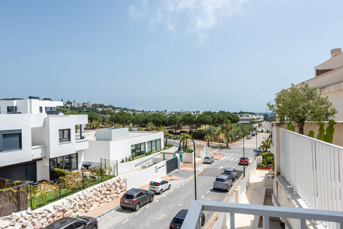 4 Bed Apartment for sale in La Cala De Mijas Costa Del Sol, Málaga, Spain