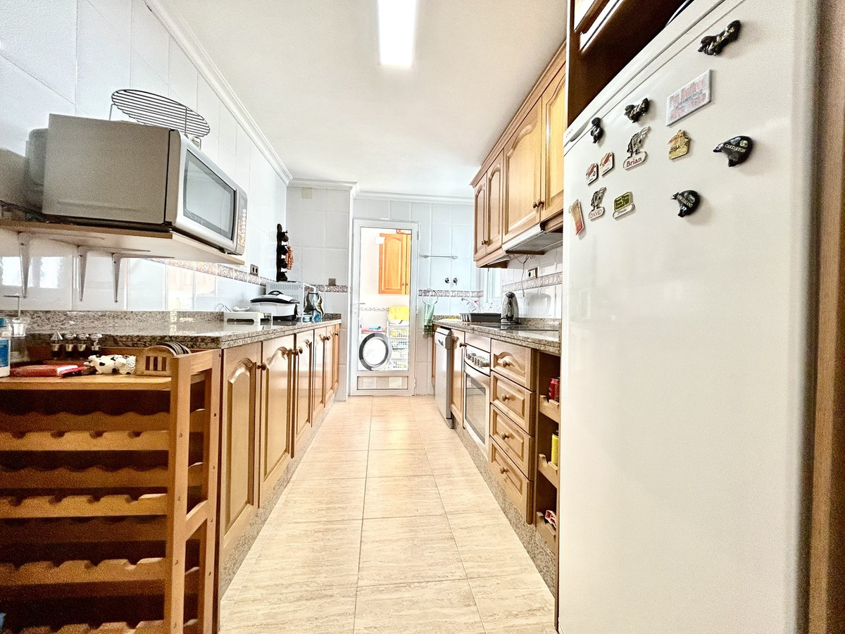 Se vende Apartamento en Planta Última de 4 dormitorios en Costa Blanca, Alicante, España