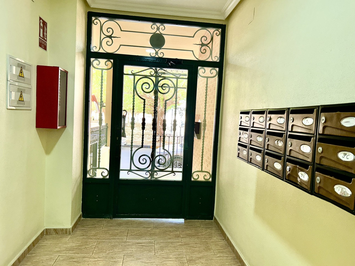 Se vende Apartamento en Planta Última de 4 dormitorios en Costa Blanca, Alicante, España