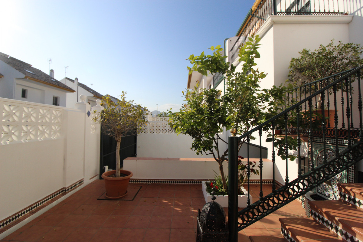 4 Bed Townhouse for sale in Guadalmina Alta Costa Del Sol, Málaga, Spain