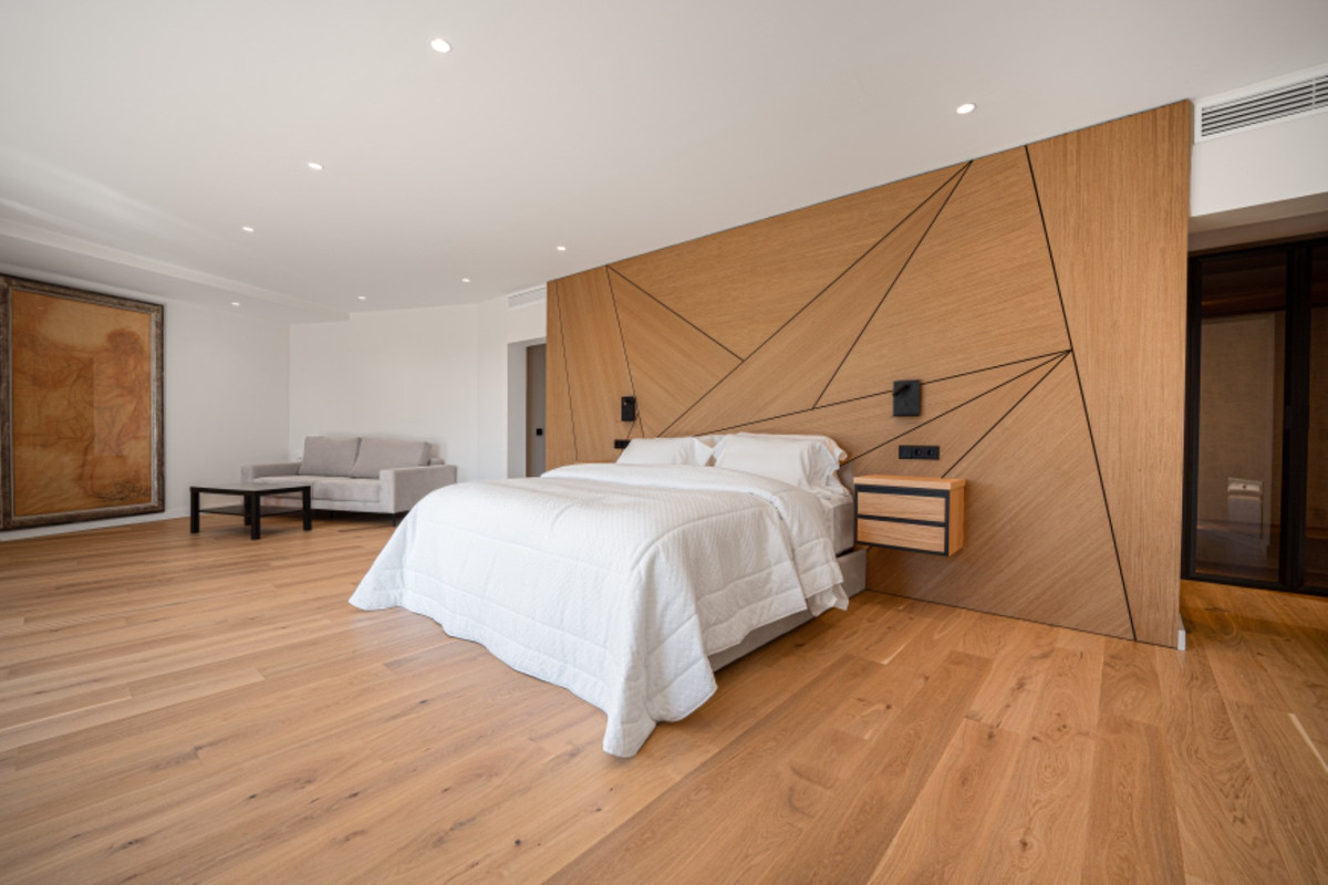 Se vende Villa - Chalet de 5 dormitorios en Costa Del Sol, Málaga, España