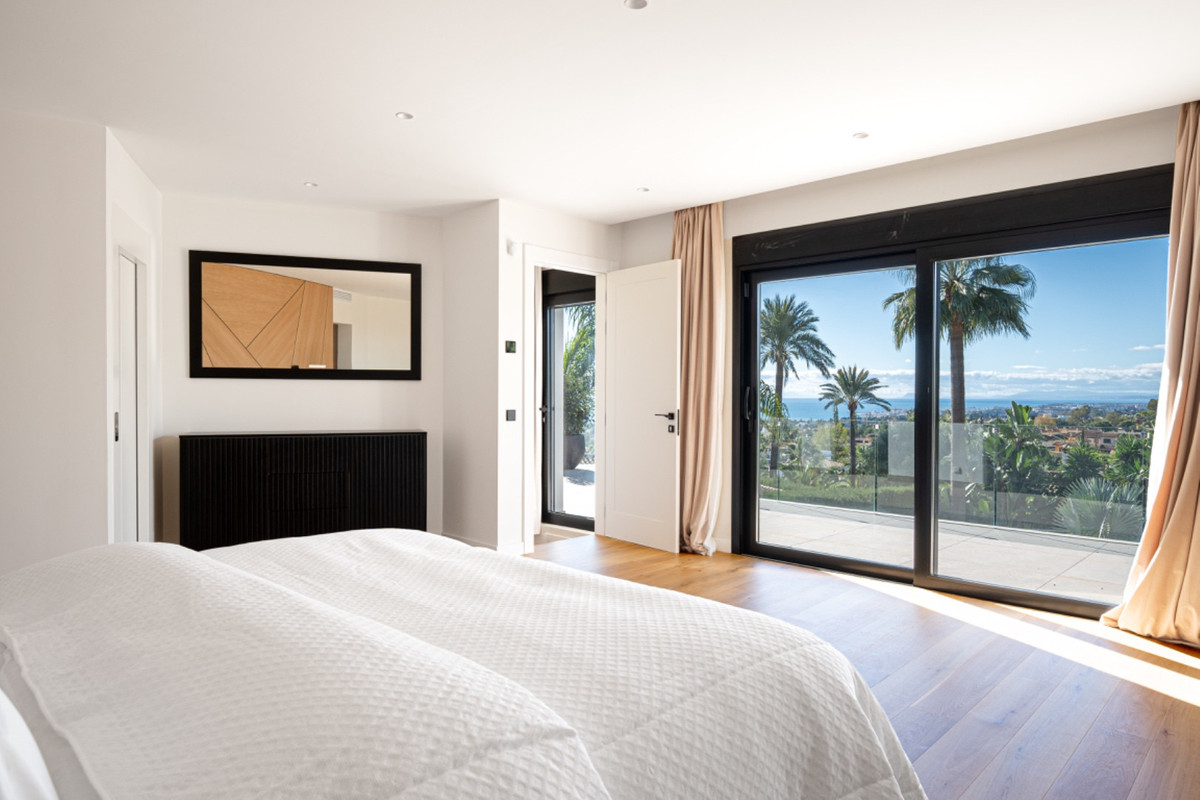 Se vende Villa - Chalet de 5 dormitorios en Costa Del Sol, Málaga, España