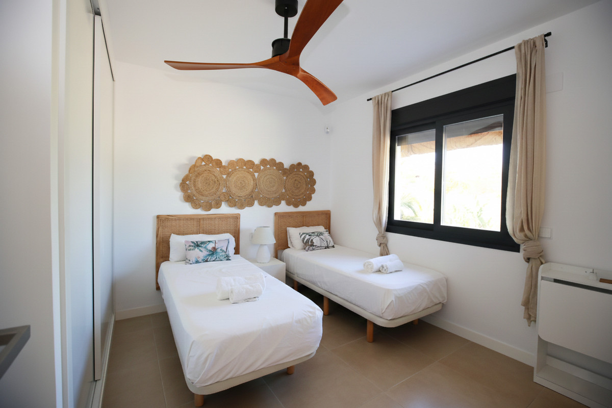 Se vende Adosada de 3 dormitorios en Costa Del Sol, Málaga, España