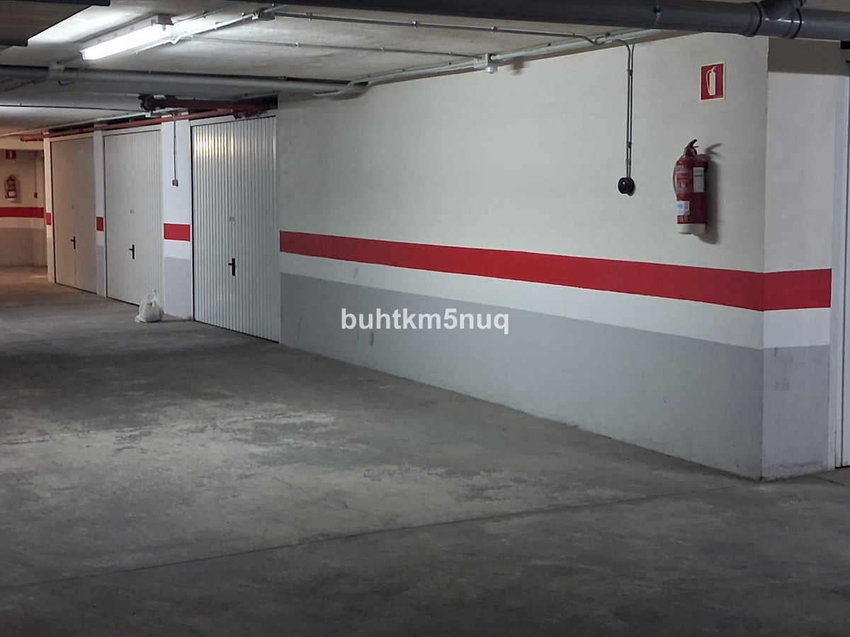 Se vende Garaje  en Costa Blanca, Alicante, España