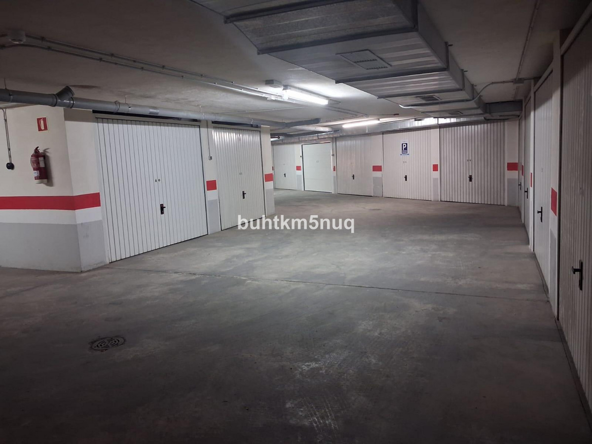 Se vende Garaje  en Costa Blanca, Alicante, España