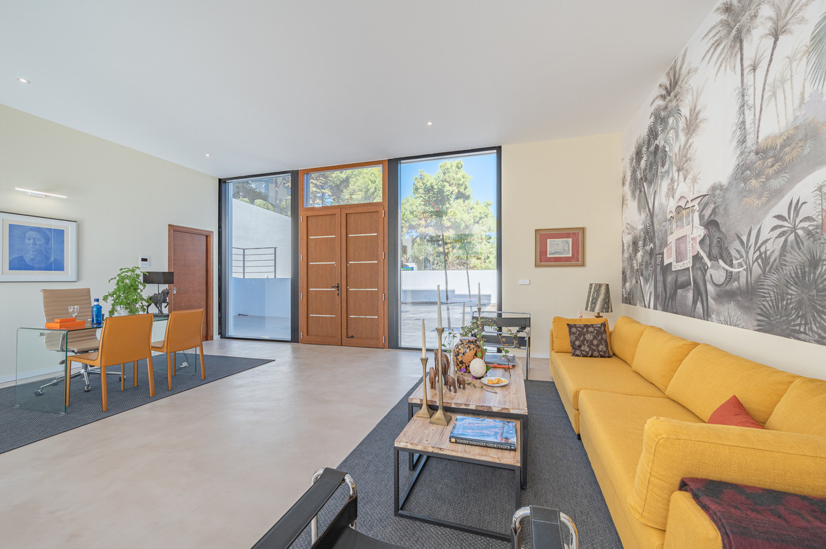 Se vende Villa - Chalet de 6 dormitorios en Costa Del Sol, Málaga, España