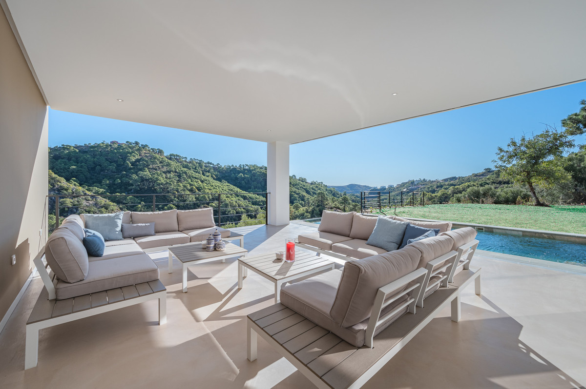 Se vende Villa - Chalet de 6 dormitorios en Costa Del Sol, Málaga, España