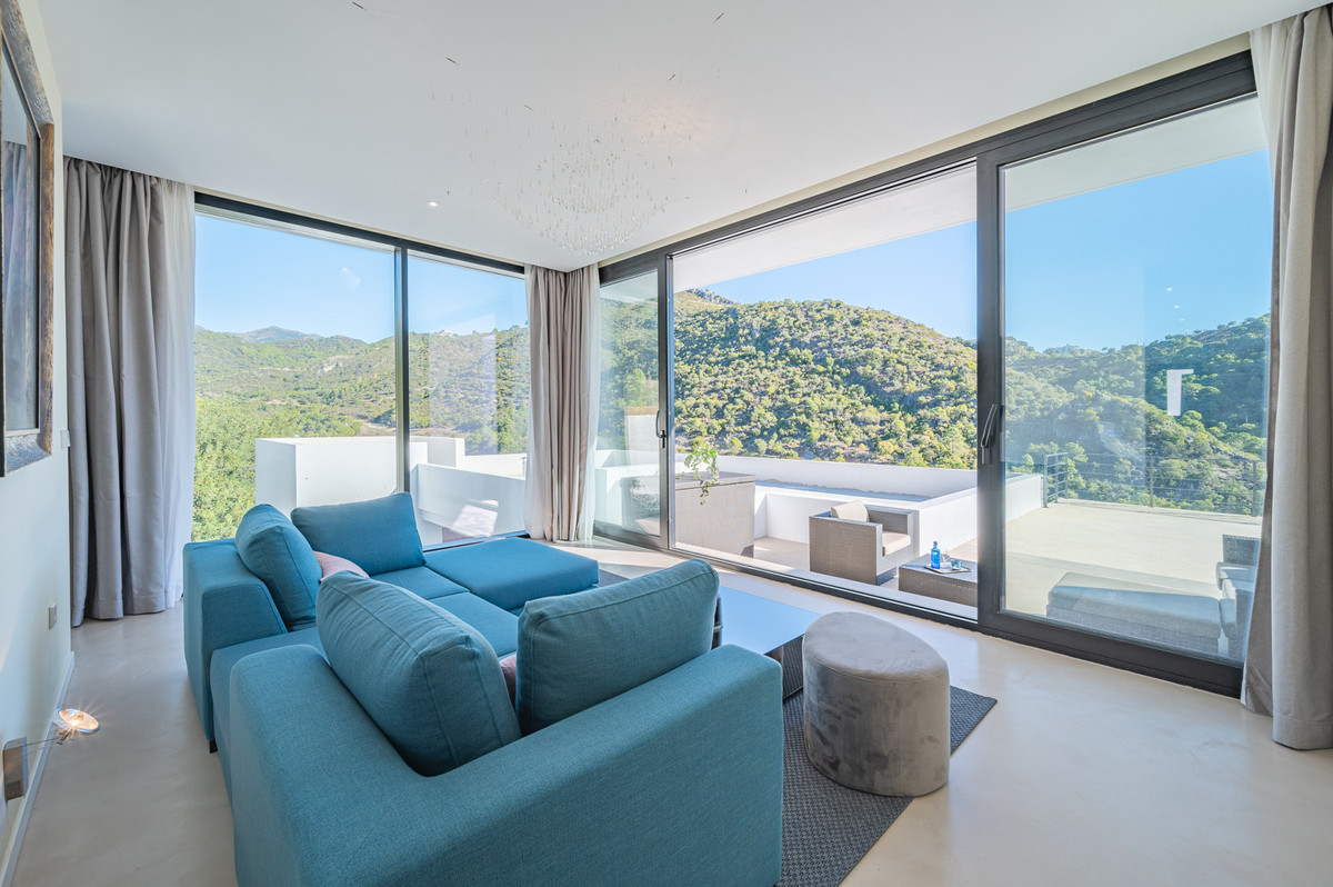 Se vende Villa - Chalet de 6 dormitorios en Costa Del Sol, Málaga, España