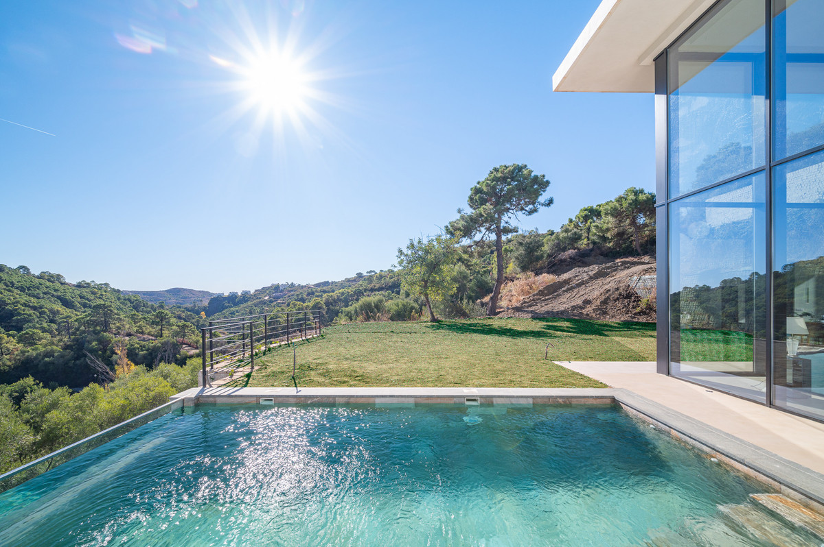 Se vende Villa - Chalet de 6 dormitorios en Costa Del Sol, Málaga, España