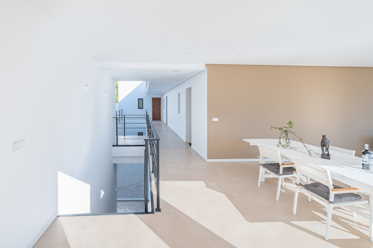 Se vende Villa - Chalet de 6 dormitorios en Costa Del Sol, Málaga, España