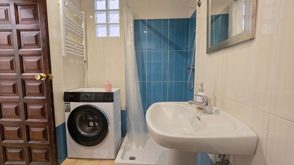 Se vende Estudio Planta Media  en Costa Del Sol, Málaga, España