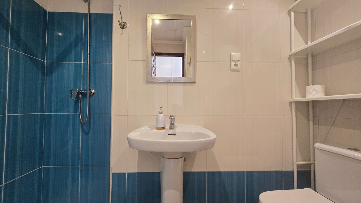 Se vende Estudio Planta Media  en Costa Del Sol, Málaga, España
